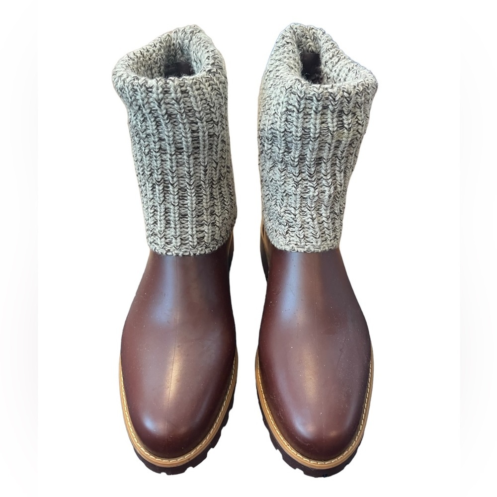 BERNARDO Brown leather boots with sweater top Size 9